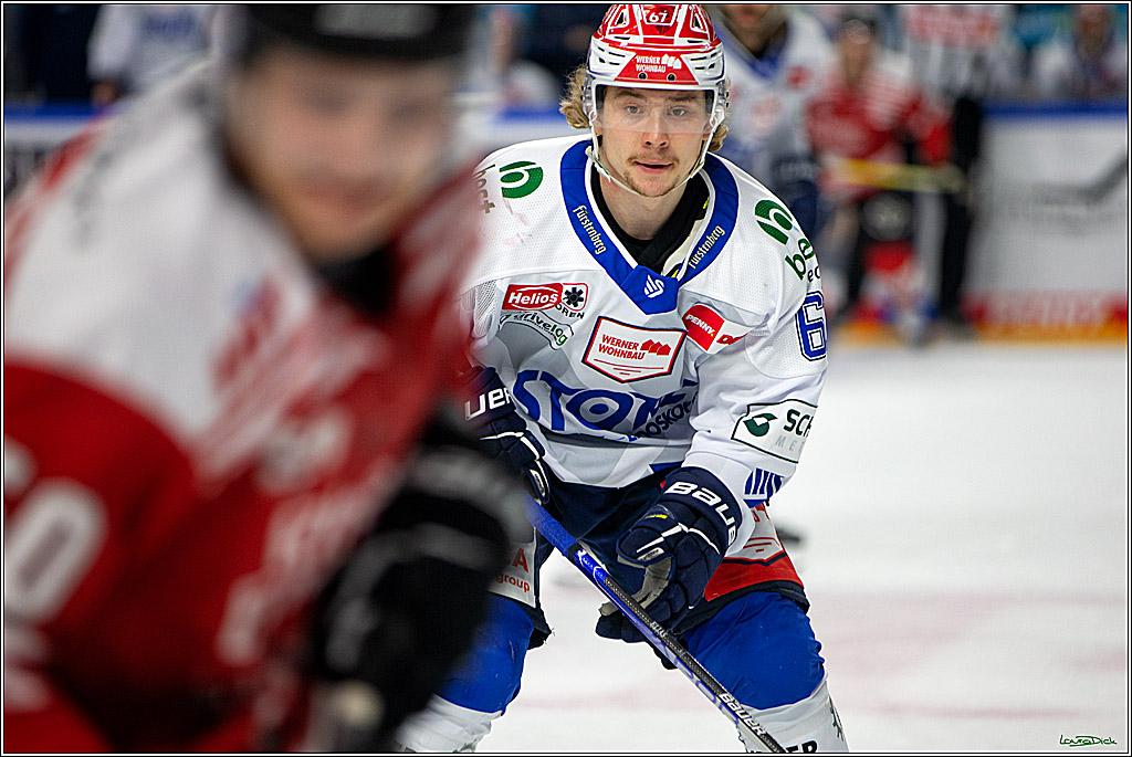 PENNY DEL; Koelner Haie- Schwenninger Wild Wings; Koeln, 06.12.2022